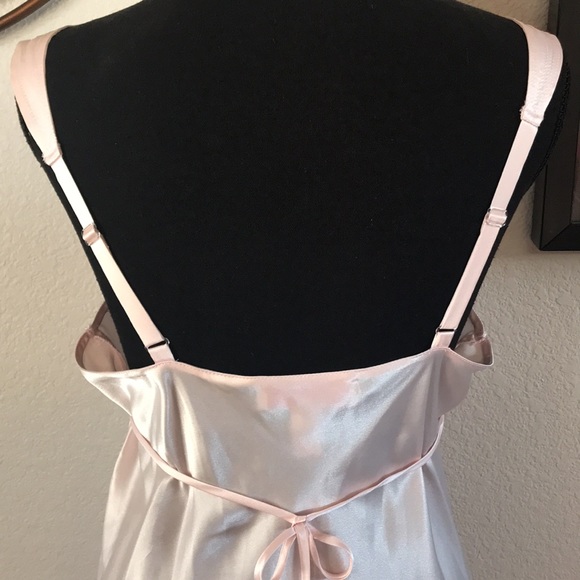💋SOLD💋Oscar de la Renta Pink Label Soft Pink Nightgown - Picture 5 of 8